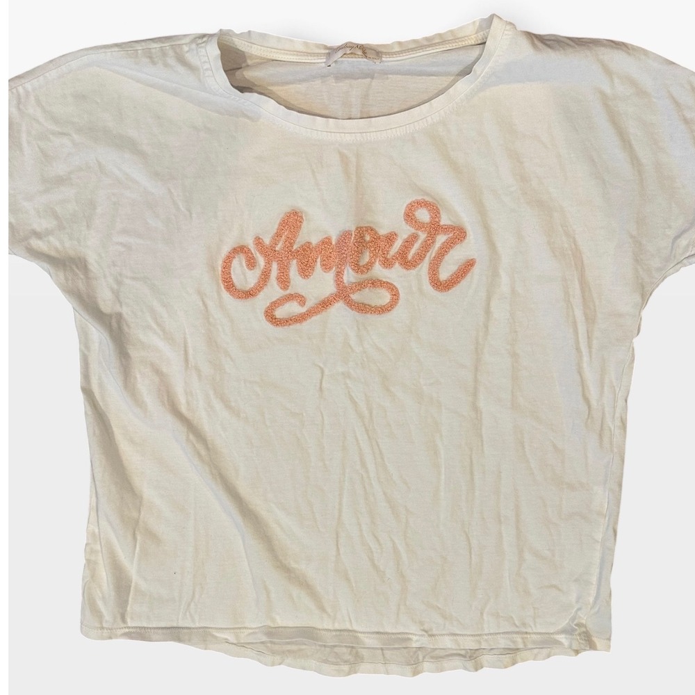 Lindsay Moda White "Amour" Graphic Tee Made in Italy Pink Script T-Shirt